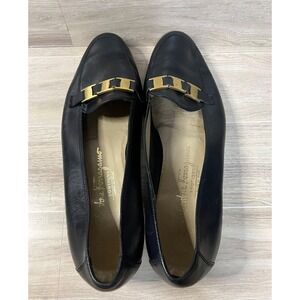 Salvatore Ferragamo leather loafers size 8 1/2 B